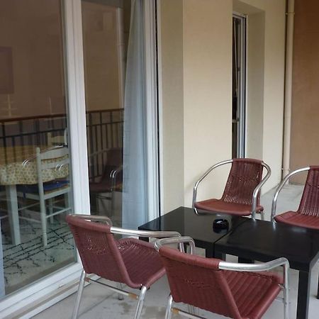 T3 De 70 M2 Idealement Situe Avec Garage Saint-Malo Luaran gambar